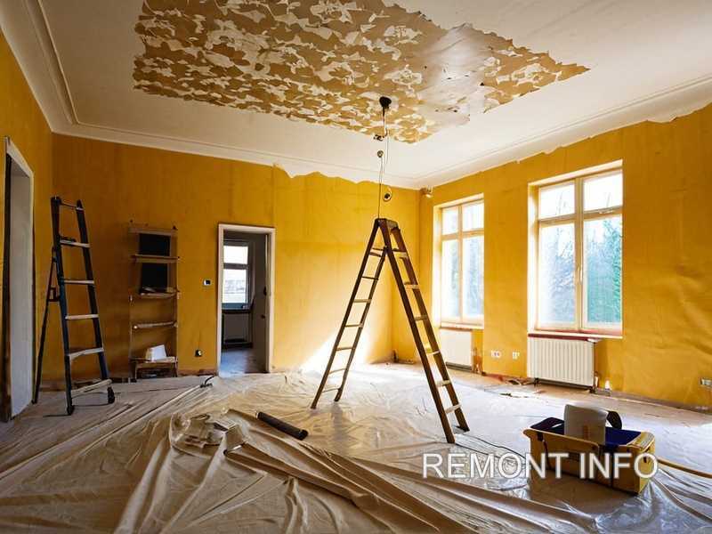 Какие инструменты необходимы для укладки плитки в ванной комнате